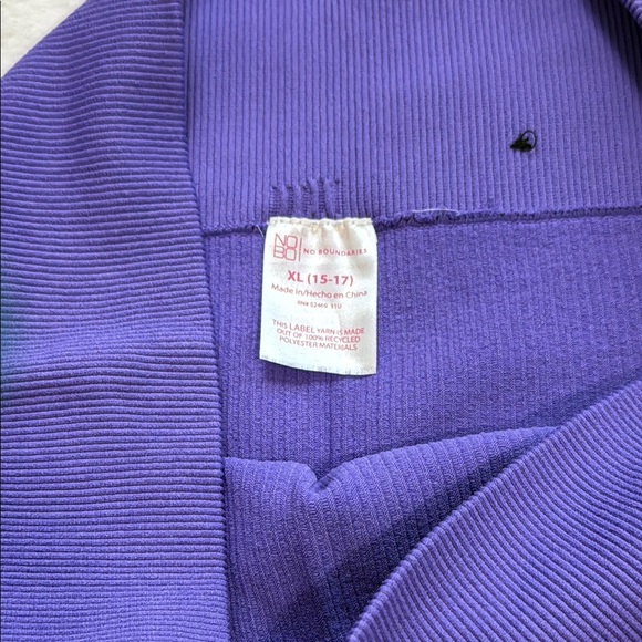 No Boundaries Purple Leggings - Picture 5 of 5